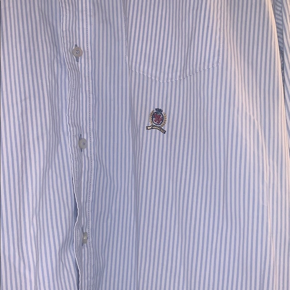 Tommy Hilfiger button down - Picture 2 of 2